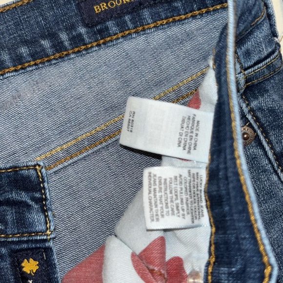 Lucky Brand Brooke Flare Jeans Women’s Size 6/28 Medium Wash Stretch Denim - Picture 6 of 12